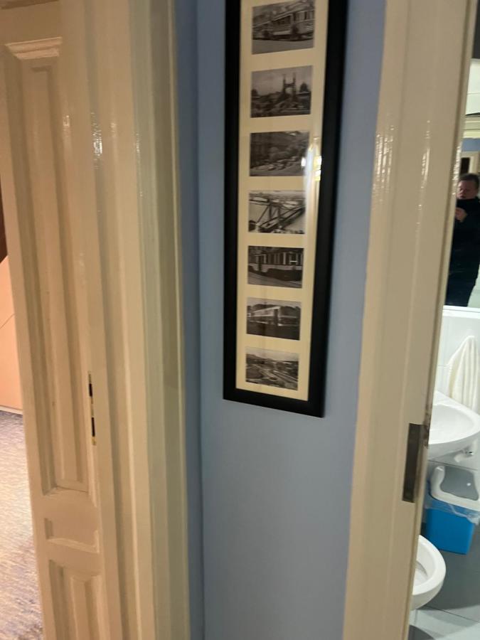 Rising Sun Hill Apartment ブダペスト エクステリア 写真