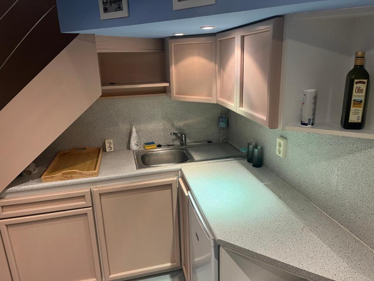 Rising Sun Hill Apartment ブダペスト エクステリア 写真